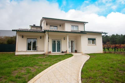 /international/pt/rua-da-cavaleira-13-soure-coimbra-310104132334/