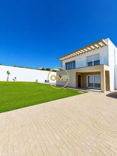 /international/pt/miragaia-lisbon-310108785686/