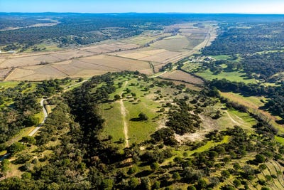/international/pt/freixeda-do-torrao-quinta-de-pero-martins-e-pe-guarda-310096943403/