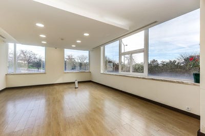 /international/pt/rua-sarmento-de-beires-19-lisbon-portugal-areeiro-lisbon-310104980998/