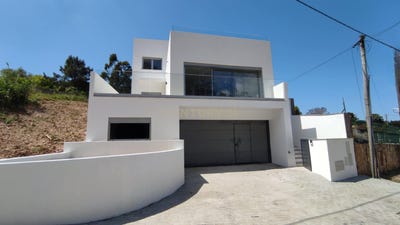 /international/pt/famalicao-aveiro-310099546094/