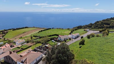 /international/pt/nordeste-lomba-da-pedreira-9630-portugal-ilha-de-sao-miguel-azores-310108456102/