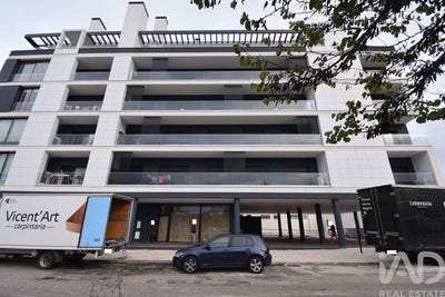 /international/pt/coimbra-lisbon-310103634386/