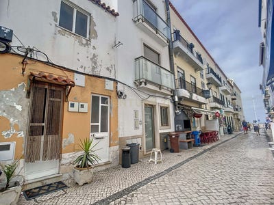 /international/pt/rua-carvalho-laranjo-nazare-leiria-120092982432/