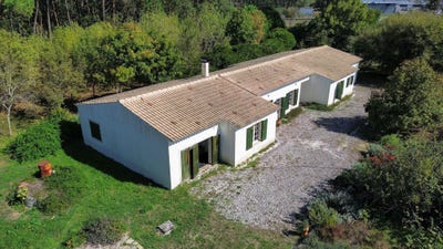 /international/pt/rua-do-bracejal-guia-leiria-120091023441/