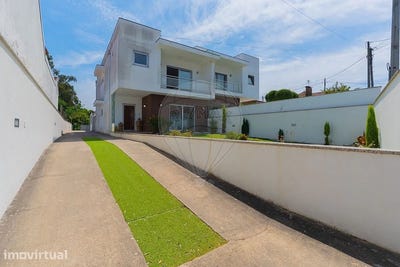 /international/pt/oia-aveiro-310107470446/