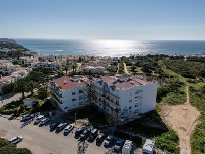 /international/pt/budens-faro-310106606749/