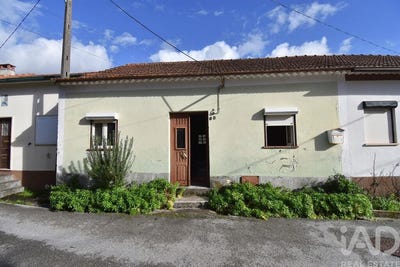 /international/pt/coimbra-lisbon-310105828307/