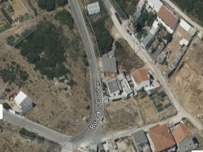 /international/pt/rua-dos-covoes-rio-de-mouro-lisbon-310094919685/