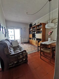 /international/pt/praceta-guerra-junqueiro-carnaxide-e-queijas-lisbon-310109045143/