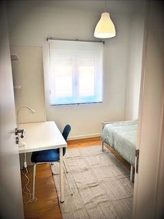 /international/pt/rua-das-escadinhas-almada-setubal-municipality-310093828049/