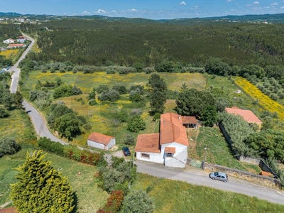 /international/pt/casais-e-alviobeira-santarem-district-310099591010/