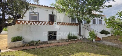 /international/pt/cabeco-de-vide-fronteira-portalegre-310108159400/