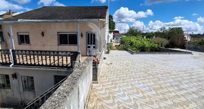 /international/pt/arneiro-das-milharicas-santarem-santarem-310108000256/