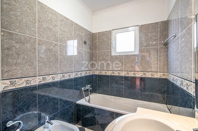 /international/pt/camara-de-lobos-madeira-310094807925/