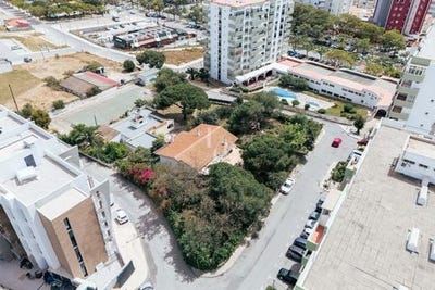 /international/pt/loule-faro-310107564142/