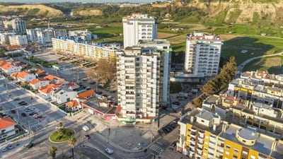 /international/pt/avenida-dom-sebastiao-costa-da-caparica-portugal-costa-da-caparica-setubal-municipality-310104567381/