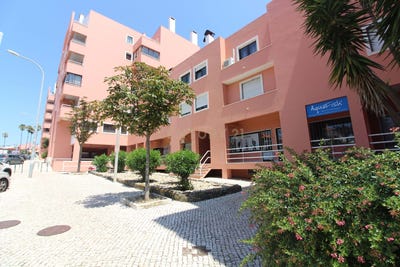 /international/pt/carcavelos-e-parede-lisbon-310097168734/