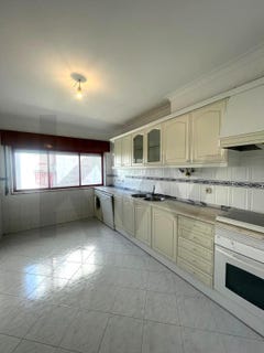 /international/pt/algueirao-mem-martins-lisbon-310108509603/