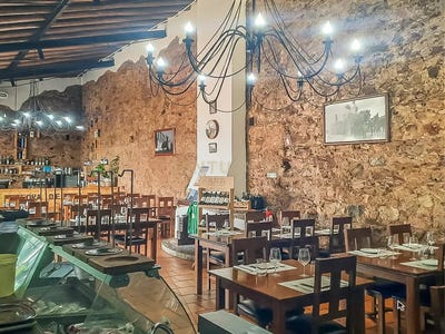 /international/pt/7830-322-serpa-portugal-serpa-salvador-e-santa-maria-beja-district-310105099910/