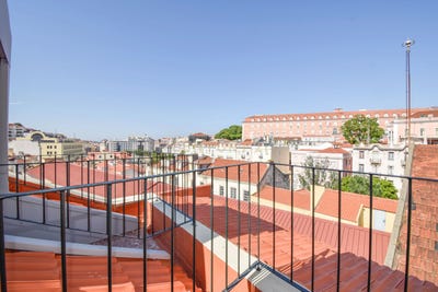 /international/pt/rua-do-benformoso-121-lisbon-portugal-santa-maria-maior-lisbon-310104422980/