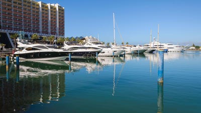 /international/pt/rua-adelino-da-palma-carlos-loule-sao-clemente-faro-310107361453/