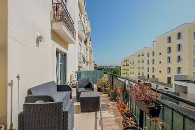 /international/pt/mafra-lisbon-310100697821/