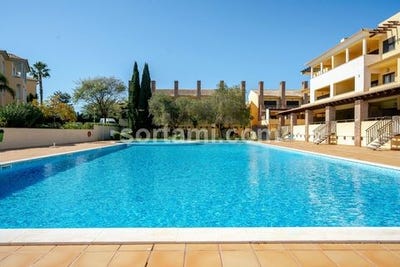 /international/pt/loule-faro-310106715254/