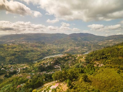 /international/pt/cm1280-2300-4625-pacos-de-gaiolo-portugal-penha-longa-porto-310105100824/