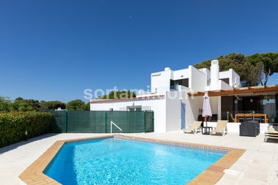 /international/pt/loule-faro-310108776870/