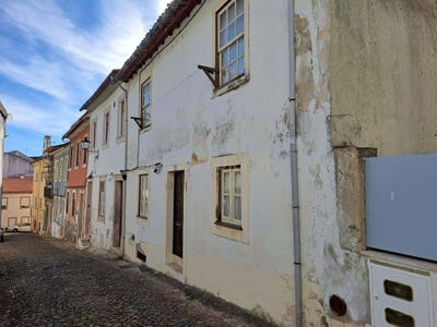 /international/pt/rua-joao-jacinto-13-coimbra-portugal-coimbra-se-nova-coimbra-310107409710/