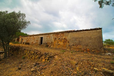 /international/pt/barranco-das-samouqueiras-alferce-faro-310097524199/