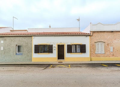 /international/pt/rua-dr-teixeira-gomes-algoz-faro-310103584515/