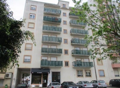 /international/pt/praceta-diogo-lopes-sequeira-carregado-portugal-carregado-e-cadafais-lisbon-310102587725/