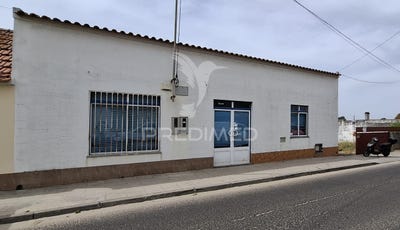 /international/pt/fazendas-de-almeirim-almeirim-beja-310100364581/