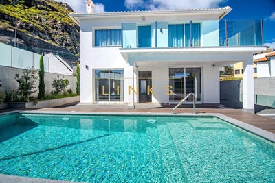 /international/pt/machico-madeira-310103080419/