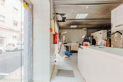 /international/pt/moscavide-e-portela-lisbon-310099549737/