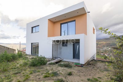/international/pt/cinfaes-viseu-310104344013/