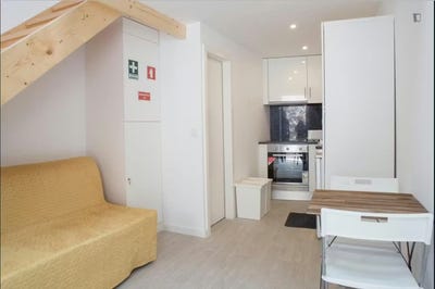 /international/pt/travessa-das-antas-porto-braga-310093835357/
