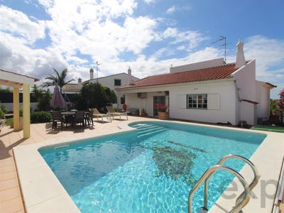 /international/pt/castro-marim-faro-310109228546/