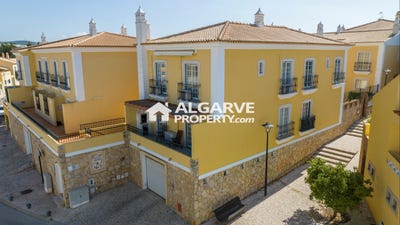 /international/pt/quarteira-lisbon-310102040405/
