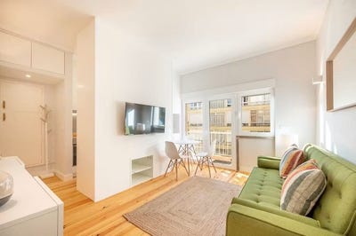 /international/pt/avenida-oscar-monteiro-torres-lisbon-lisbon-310108758896/