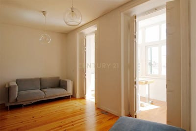 /international/pt/rua-dos-acores-lisbon-portugal-arroios-lisbon-310108403291/
