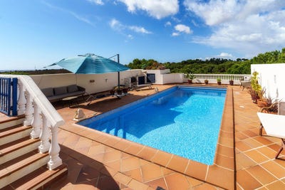 /international/pt/castro-marim-faro-310108407359/