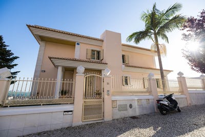 /international/pt/51-av-q-ta-grande-amadora-lisbon-310103219920/