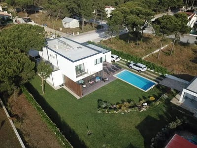 /international/pt/av-das-acacias-lagoa-de-albufeira-lt-12-sesimbra-castelo-setubal-municipality-310108371408/