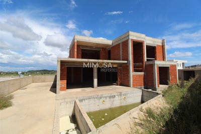 /international/pt/faro-lagos-lagos-sao-sebastiao-e-santa-maria-portugal-lagos-faro-310100858320/