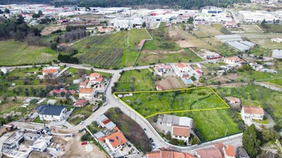 /international/pt/avenida-das-alminhas-fragosela-viseu-120091005690/
