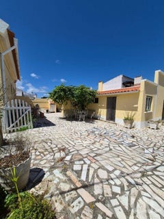 /international/pt/atouguia-da-baleia-leiria-310108264053/