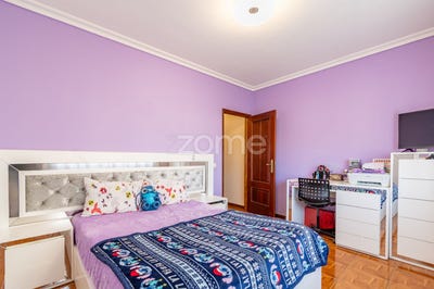 /international/pt/paredes-porto-310107972098/